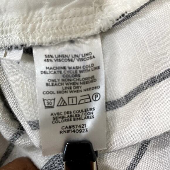 Ann Taylor Loft White & Black Jumpsuit - Size 14 (EUC) - Picture 6 of 7